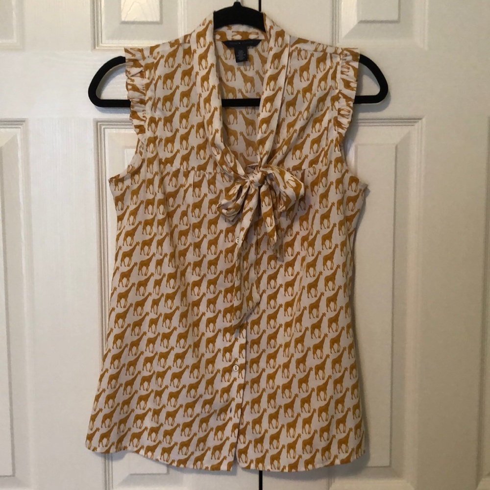 Tommy Hilfiger - size Small